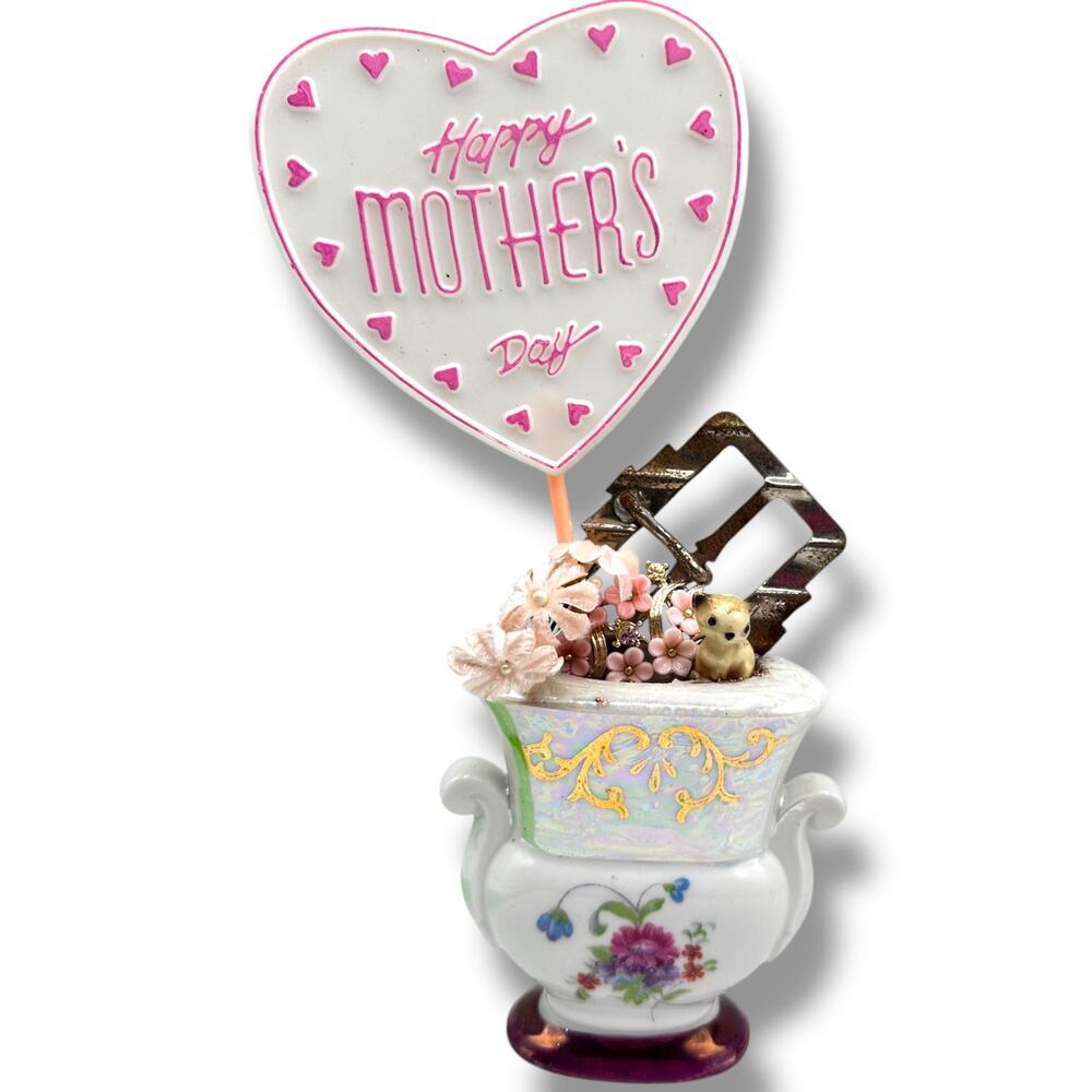 Floral Mothers Day Assemblage - MCM kitten vase